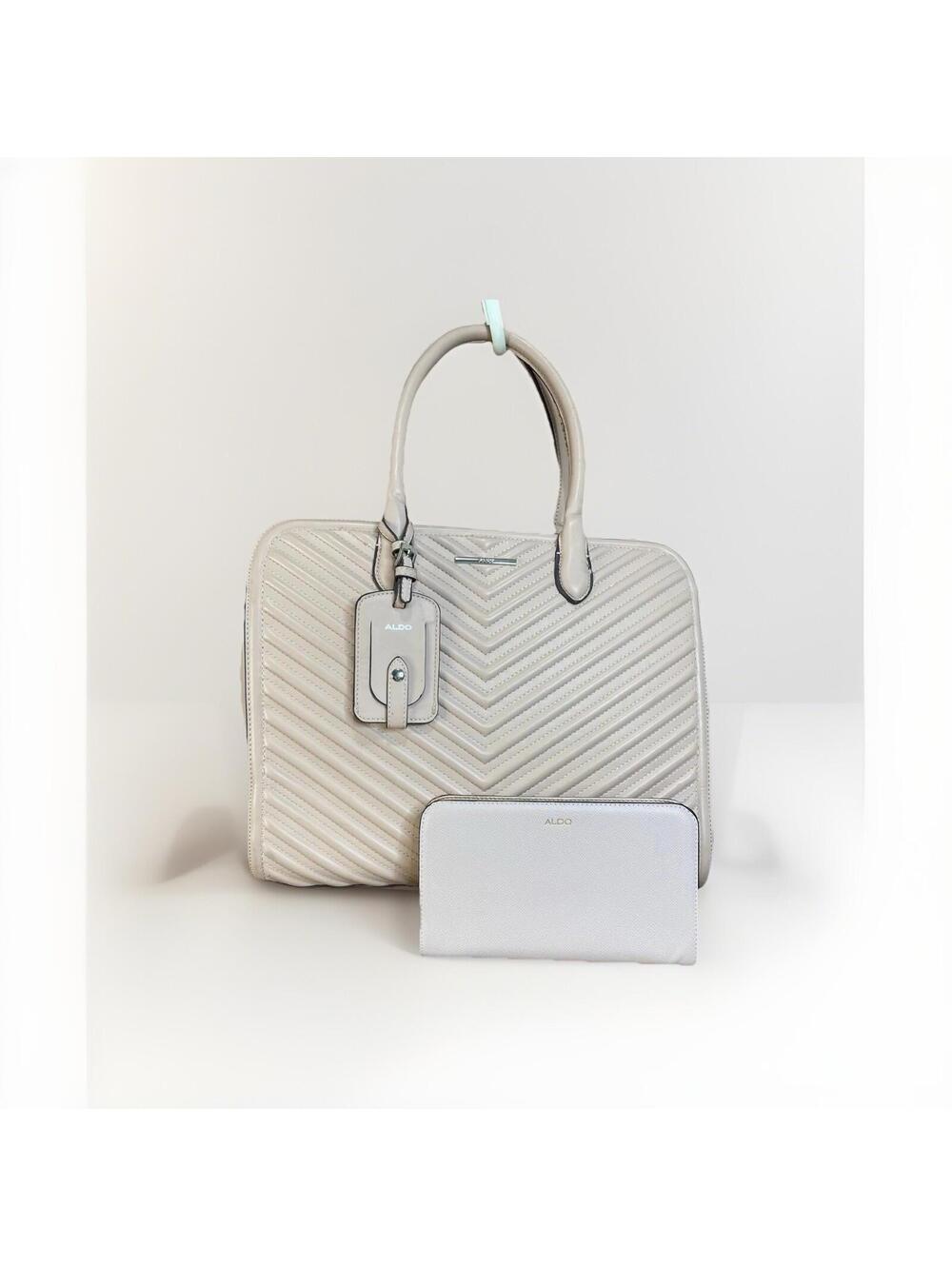 Aldo Bag Shoulder Crossbody Nude Pink Gold Hardware Quilted Faux Leather B1‎